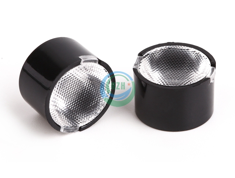 红外海角精产国品一二三区-10.8-60 ZM+HB(3939)